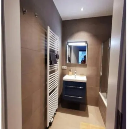 Cozy&comfy 1br W Terrace&parking شقة