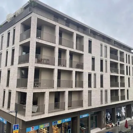 Cozy&comfy 1br W Terrace&parking Apartment *